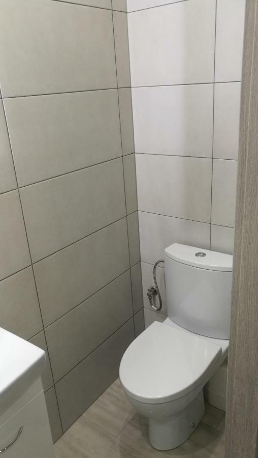 Comfortable Studio Only 20 Minutes From International Conference Center Katowice Best Place For Wuf2022 Eec Tnf Off Etc Siemianowice Śląskie المظهر الخارجي الصورة